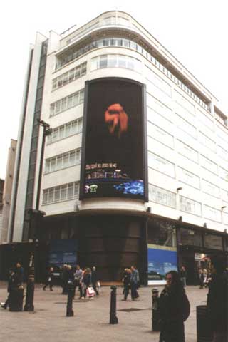 Vertical curved advertizing LED screen in London at the Leicester Square