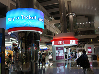 LED and LCD screens at Dubai airport