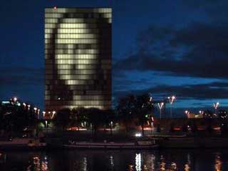 Giant outdoor electronic screen in Paris