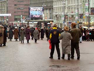 Advertizing lamp screen by “ATV Outdoor Systems” - 1999