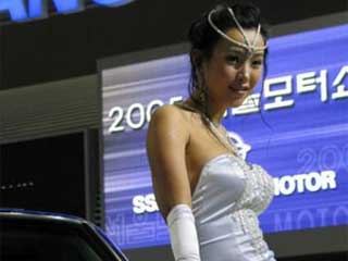 Painel de LED no auto show 2005 de Seul