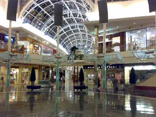 Affichage dynamique LED dans Grand Court au centre Mall at Millenia