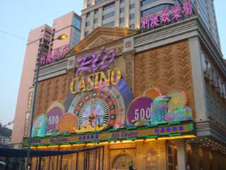 LED letters on casino’s media façade