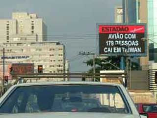 Informational outdoor screen in San-Paolo (Brazil)