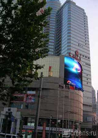 Pantalla de LEDs convexa en China