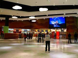 Indoor-LED Bildschirm für die Cinecity Künste und Cinemas Zentrum in Parma (Italien)