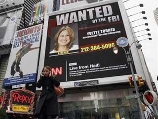 Светодиодный экран на Times Square с информацией ФБР о розыске