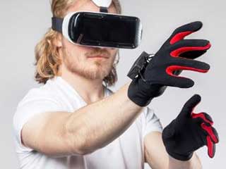 Head-mounted display e de luvas de dados da realidade virtual