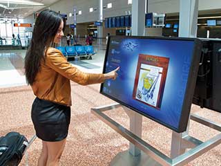 Écran interactif de NEC à l'aéroport de McCarran