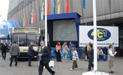 Ecran plasma totalement inadaptés pour des performances en plein air