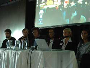 URBAN SCREENS 2005