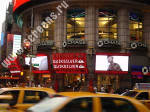 Screen-decorated buildings in New York