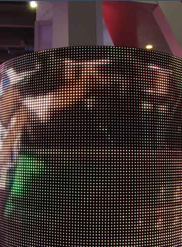 Rounded LED screen