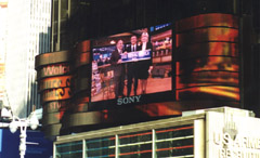 Grand écran électronique pour publicité de plein air dans New York (USA)