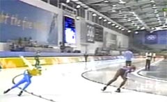 Foto des großen elektronischen Bildschirmes beim Eis-Zentrum während der Salz-See-Stadt Olympiad in 2002.